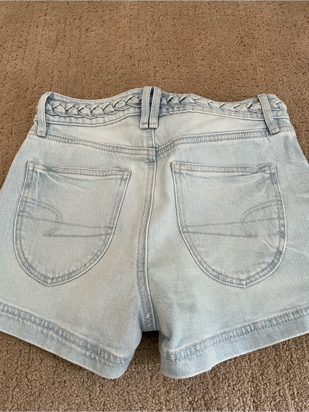 American Eagle Light Wash Women's Denim Shorts with Braided Waist - Picture 2 of 4